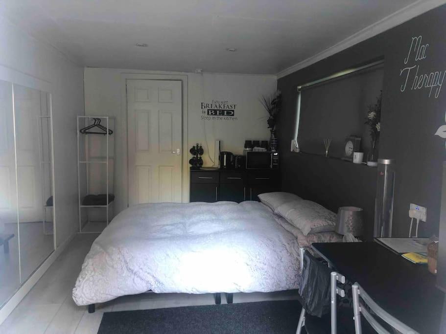 Belfast Private Room, En-Suite & Own Access المظهر الخارجي الصورة